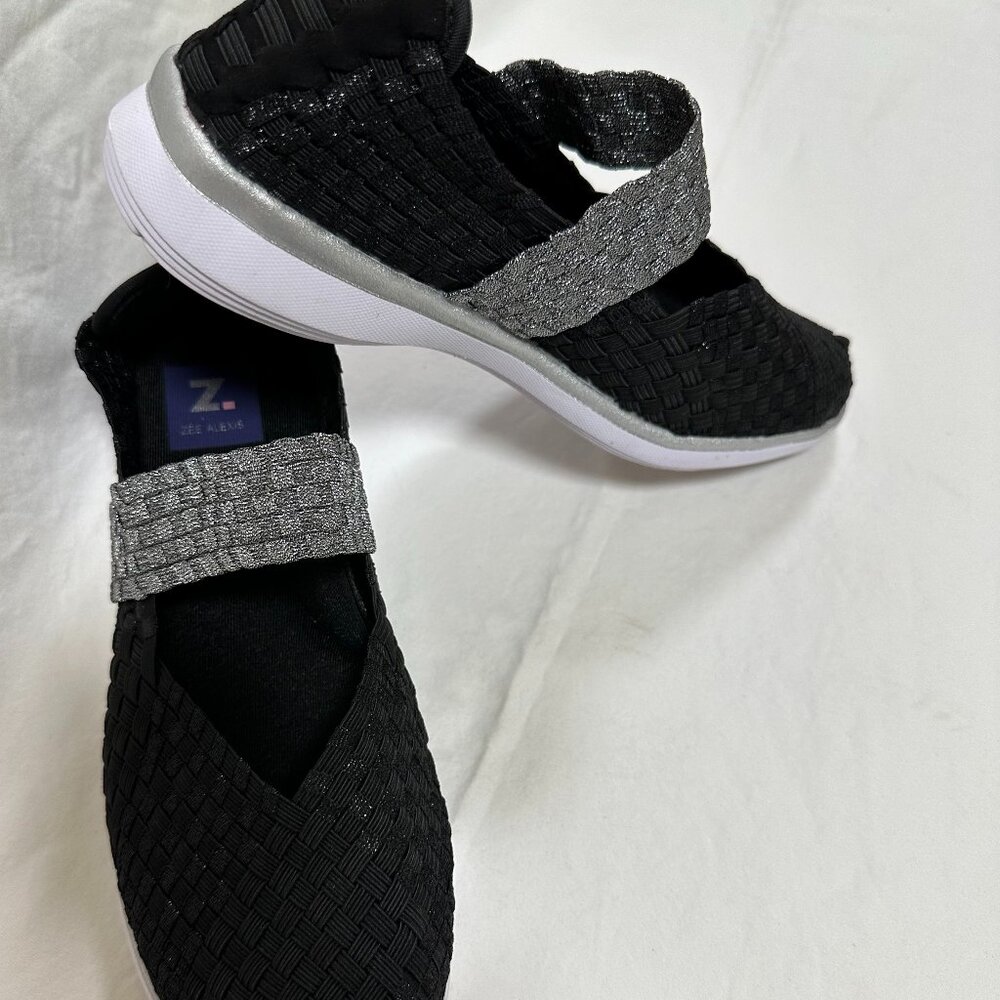 Brand New Zee Alexis Holley in Black with silver strap.